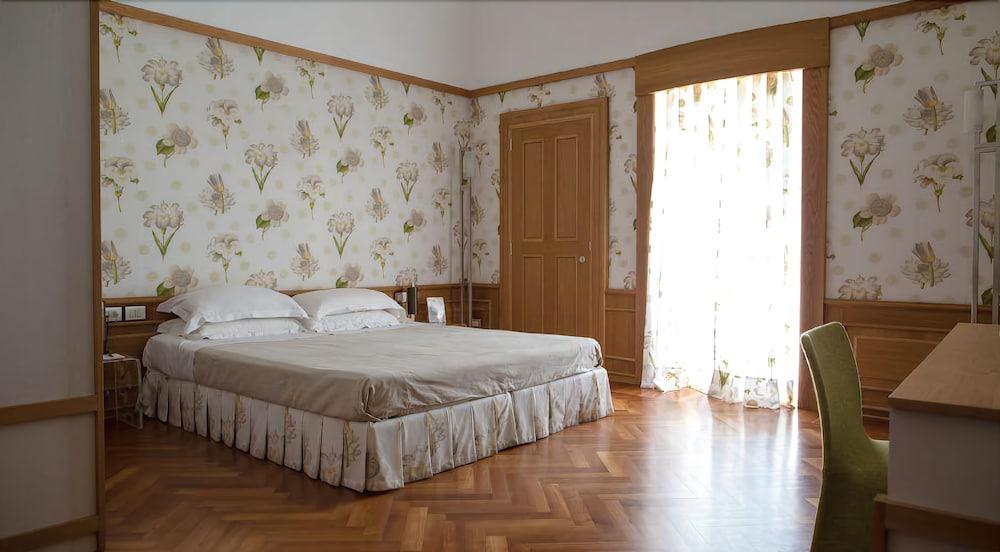Santa Rosa Relais Hotel Noci Kültér fotó