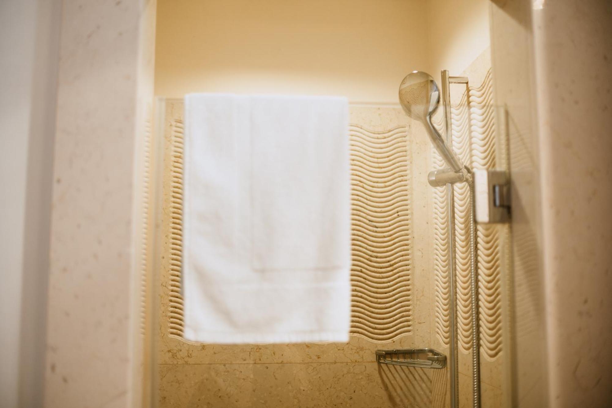 Santa Rosa Relais Hotel Noci Kültér fotó