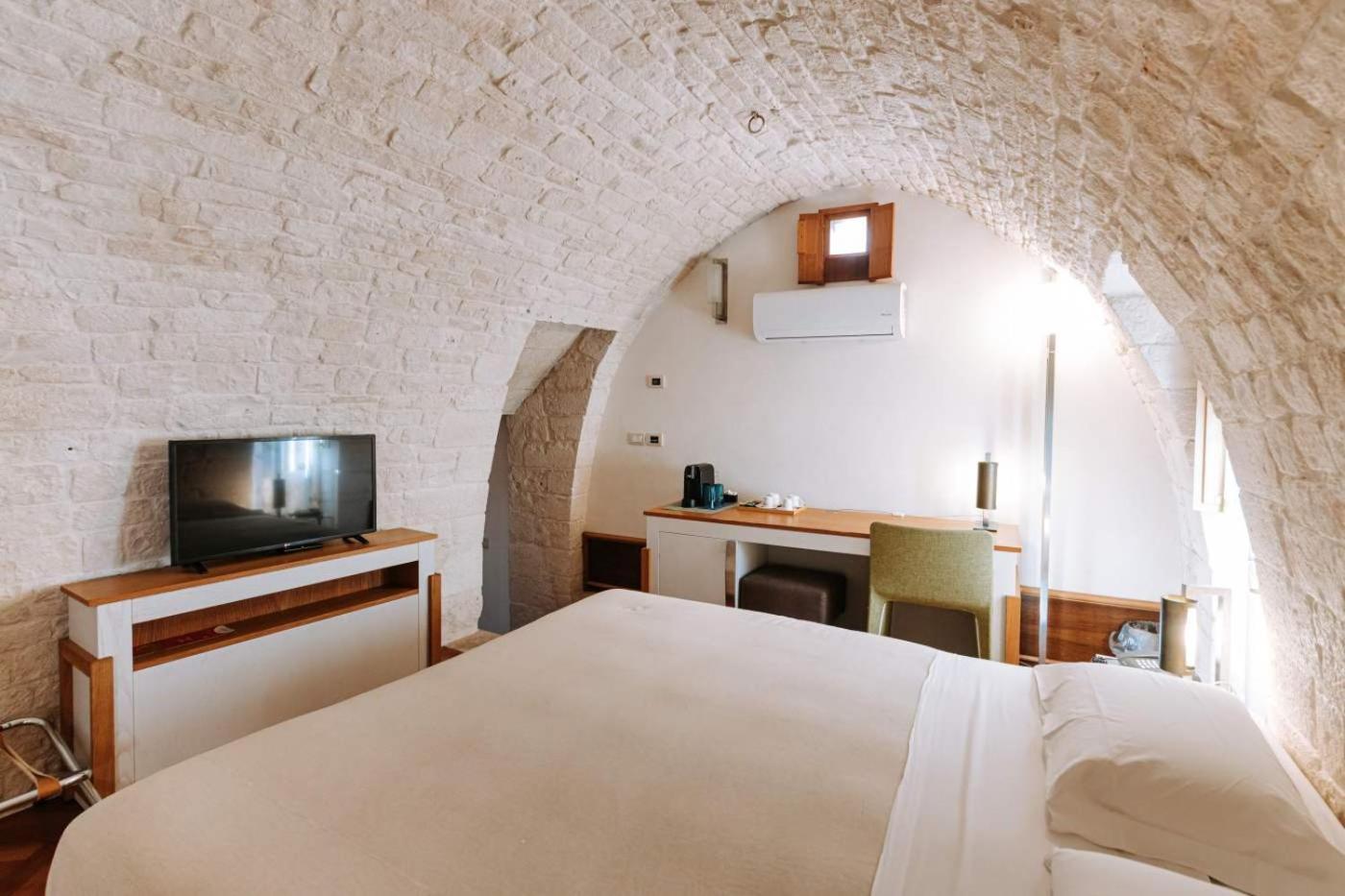 Santa Rosa Relais Hotel Noci Kültér fotó